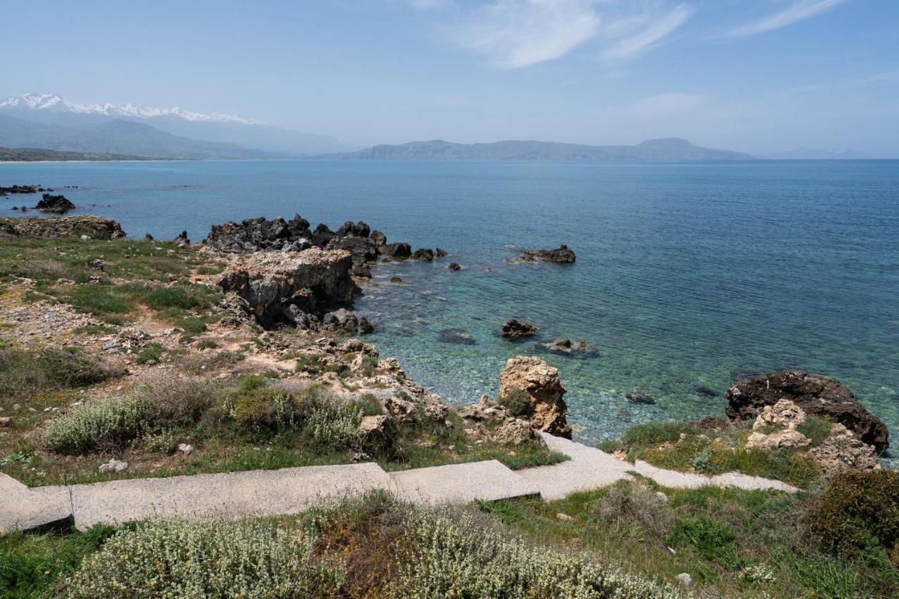Beachfront Family Villa Katerina With Private Pool, Playground, Bbq & Amazing Sea Views! Petres  Exterior foto